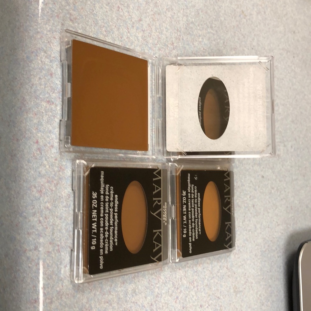 MaryKay endless performance creme-to-powder found